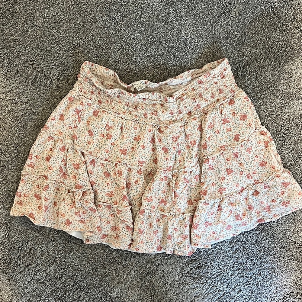 American Eagle Floral Mini Skirt